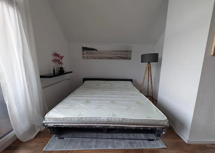 Lina - Stilvolles Dachatelier Apartament *